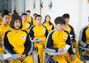 鄭州萬通汽車學校_養成教育